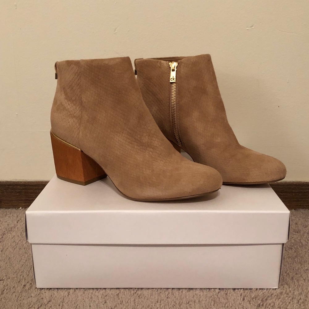 Calvin Klein Jenna Booties